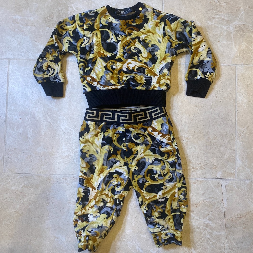 Kids sweat suit